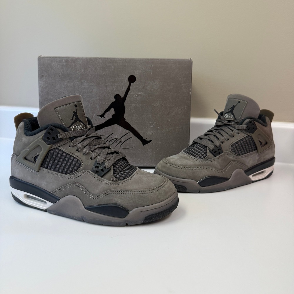 Nike Boys AIR JORDAN 4 RETRO (GS) Size 7 Youth CAVE STONE/BLACK Retro Monochrome